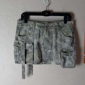 NWT Babyboo "Billie" Green Tie-Dye Cargo Mini Skirt